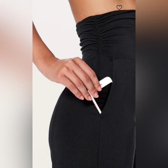 Lululemon Take It Easy Pant (31"), black, size 4, MSRP $108 - Picture 2 of 15